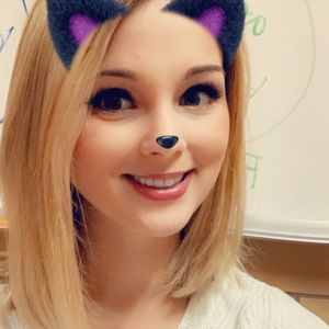 Meet your Posher, Devin